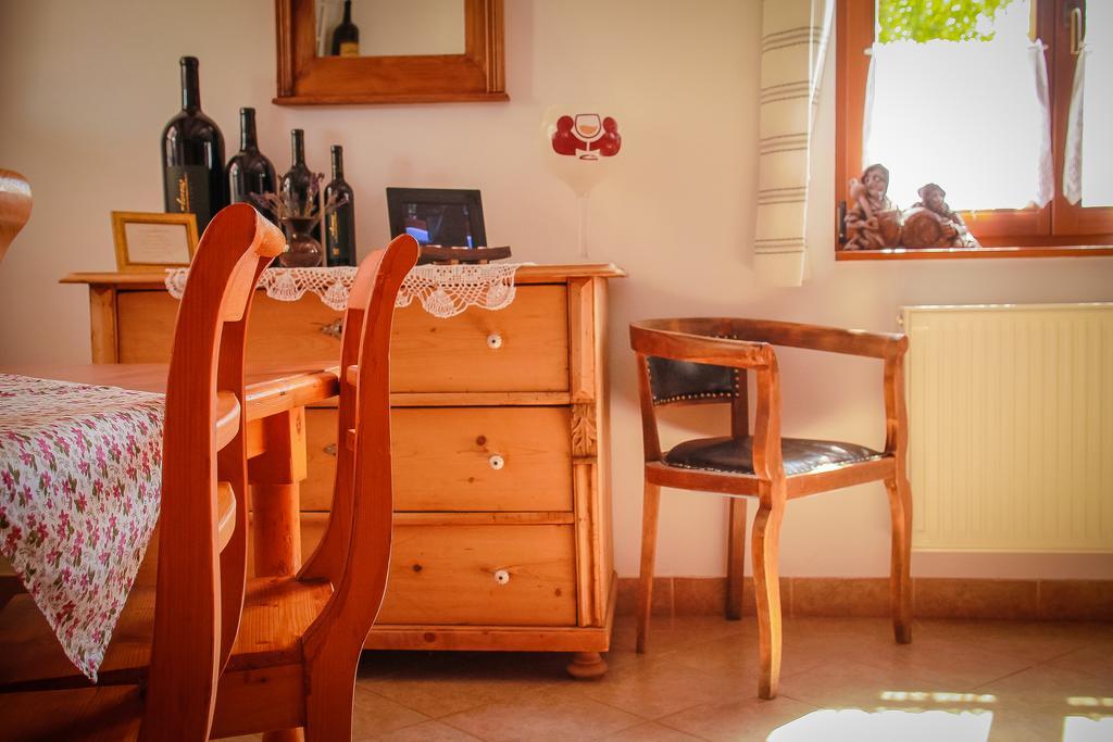 Bed and Breakfast Diofa Panzio Віллань Екстер'єр фото