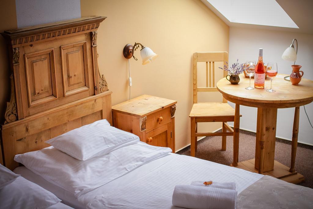 Bed and Breakfast Diofa Panzio Віллань Номер фото