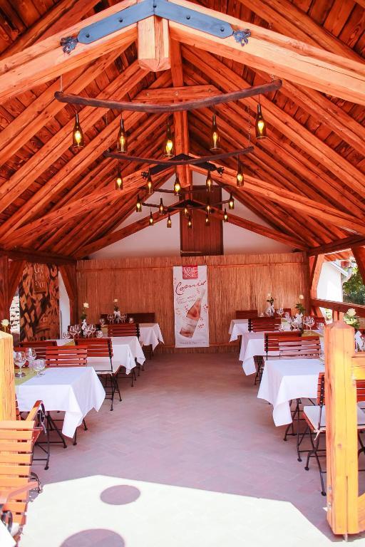 Bed and Breakfast Diofa Panzio Віллань Екстер'єр фото